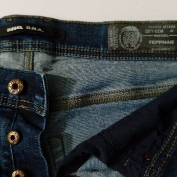 DIESEL DNA Tepphar Slim Carrot Mens Jeans Distressed Stretch Denim 31x32(32x29) - Picture 7 of 15